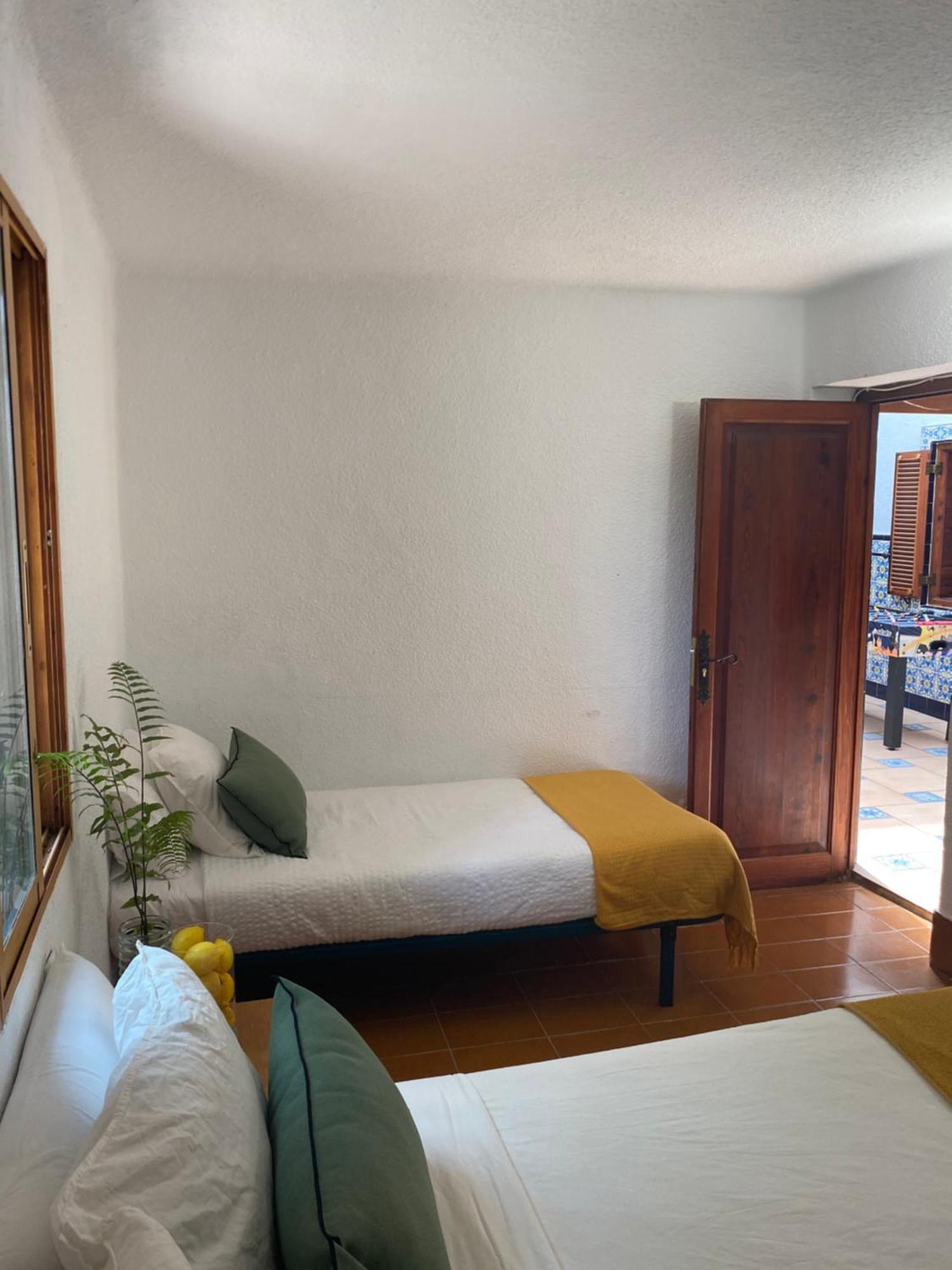 Bed and Breakfast Pink Lemon House Elche Exterior foto